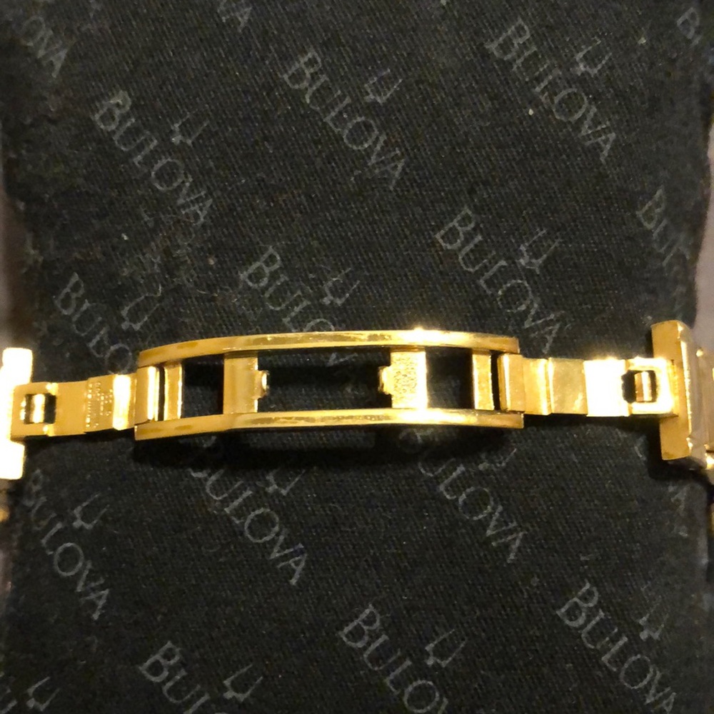 Bulova Watch - Picture 3 of 5